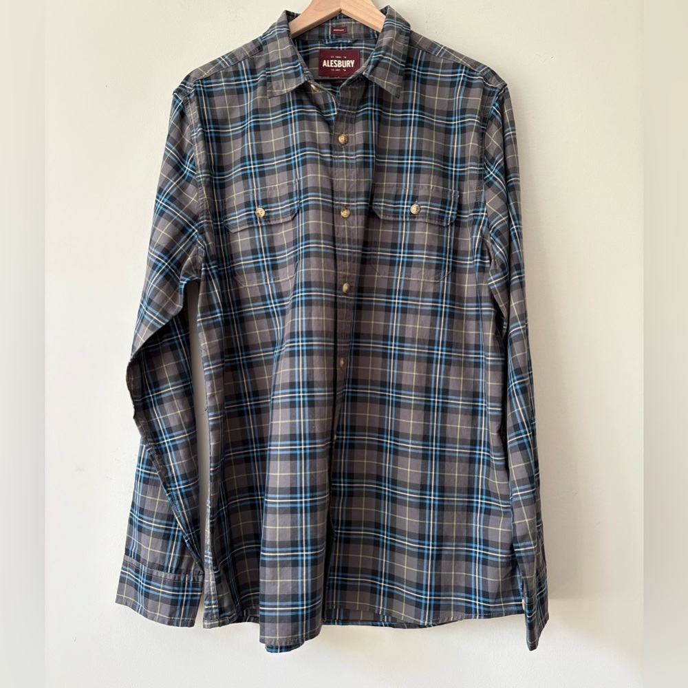 Alesbury Mens Dress shirt